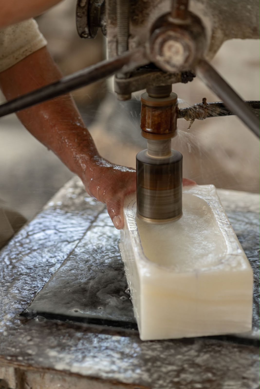 Marble cutting block